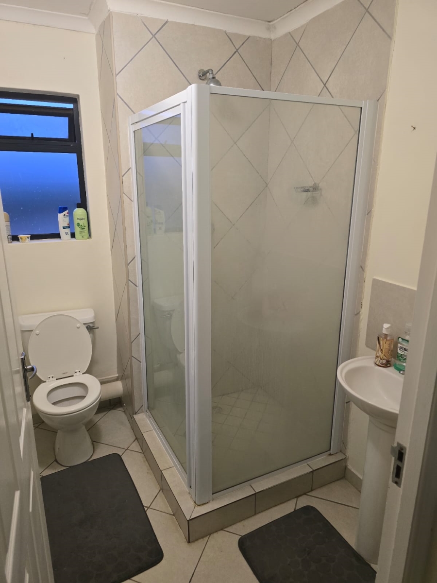 To Let 2 Bedroom Property for Rent in Kidds Beach Eastern Cape